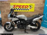 Yamaha FZS600 Fazer 1999 motorcycle #2