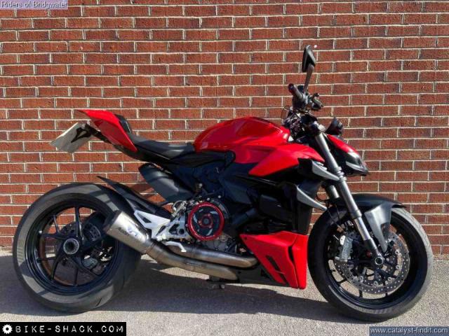 Ducati Streetfighter V2 950 2023 motorcycle