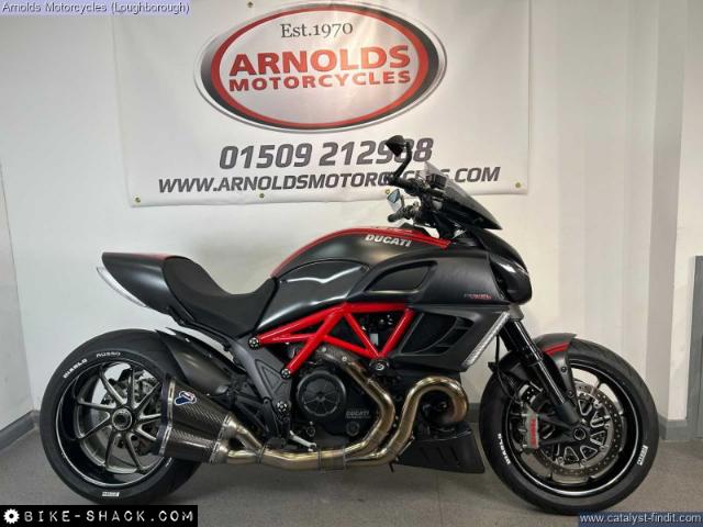 Ducati Diavel 1200 2012 motorcycle