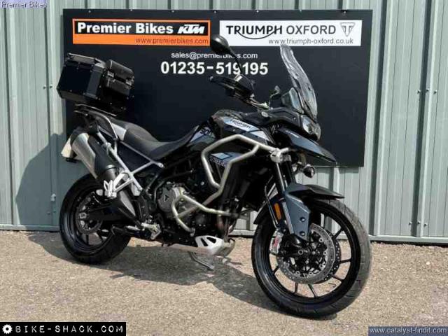Triumph Tiger 900 2020 motorcycle