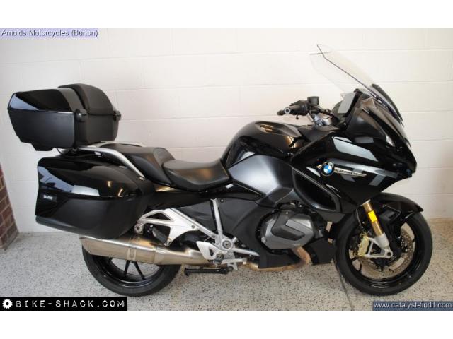 BMW R1250RT 2022 motorcycle