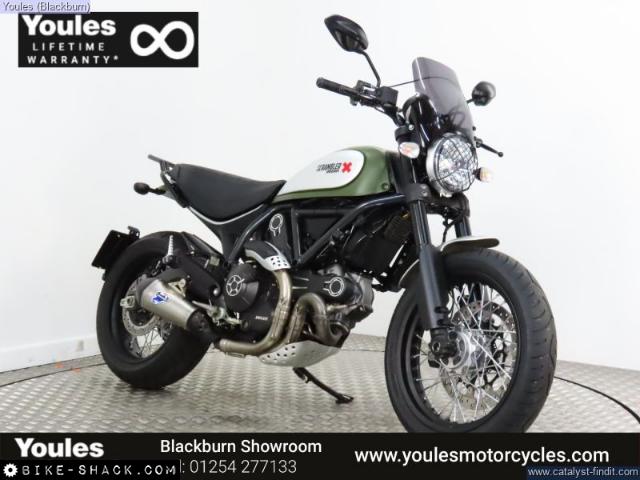 Ducati Scrambler 800 2015 motorcycle