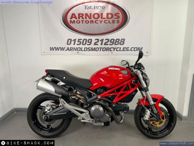 Ducati Monster 696 2010 motorcycle