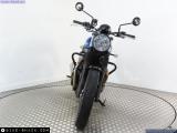 Triumph Street Twin 900 2021 motorcycle #2