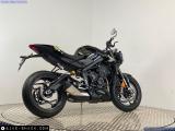 Triumph Street Triple 765 2025 motorcycle #3