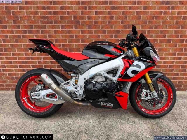 Aprilia Tuono 1100 2022 motorcycle