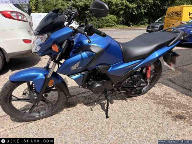 Honda CB125 2024 motorcycle