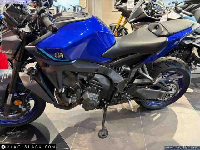 Yamaha MT-09 2024 motorcycle
