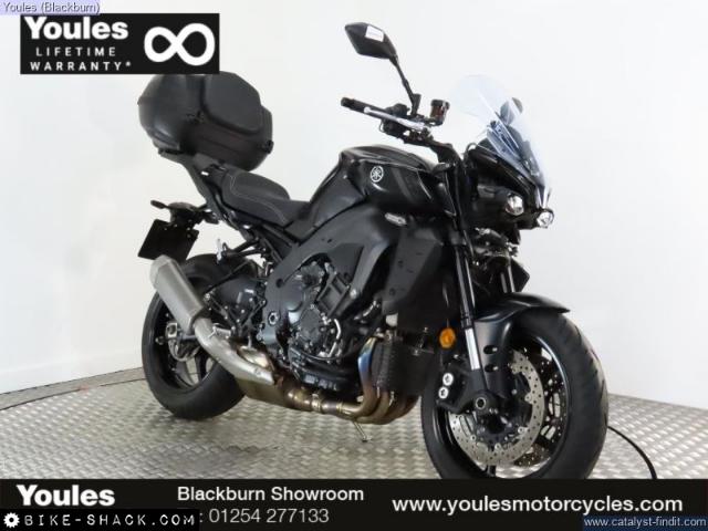 Yamaha MT-10 2023 motorcycle