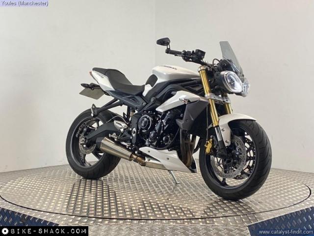 Triumph Street Triple 675 2013 motorcycle