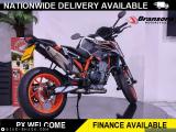 KTM 890 Duke 2021 motorcycle #2