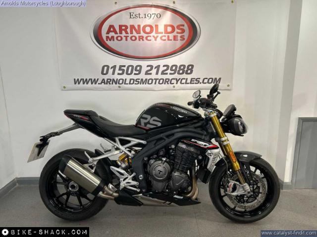 Triumph Speed Triple 1200 2022 motorcycle