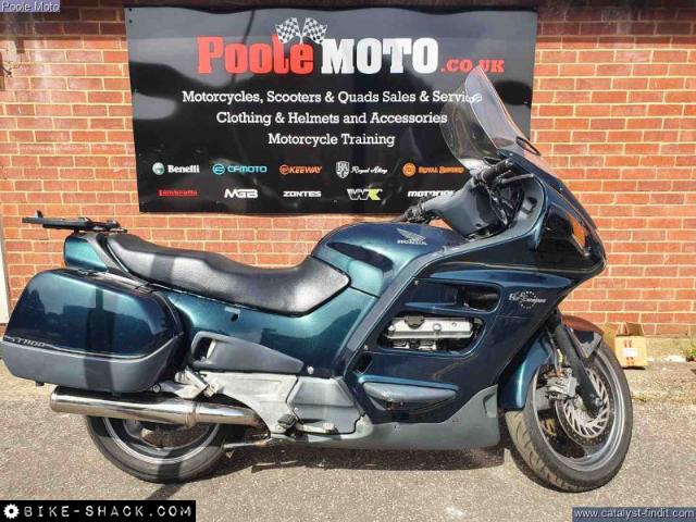 Honda ST1100 Pan European 1999 motorcycle