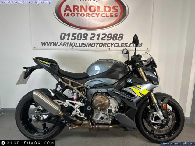 BMW S1000R 2024 motorcycle