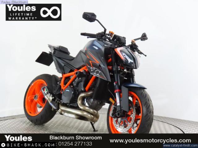 KTM 1290 Superduke 2023 motorcycle
