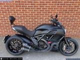 Ducati Diavel 1200 2017 motorcycle #2