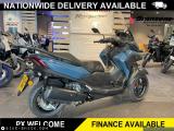 Yamaha MW300 Tricity 2024 motorcycle #2