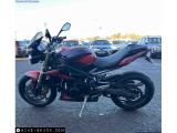 Triumph Street Triple 675 2015 motorcycle #4
