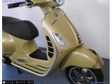 Piaggio Vespa GTS 125 2021 motorcycle #4