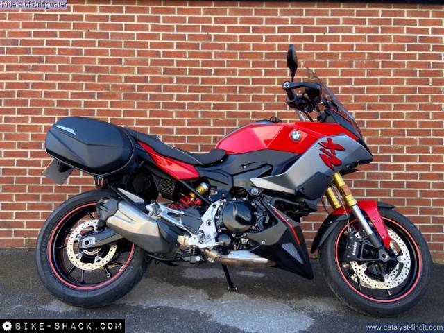 BMW F900XR 2022 motorcycle