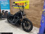 Harley-Davidson FXDB 1584 Street Bob 2014 motorcycle #2